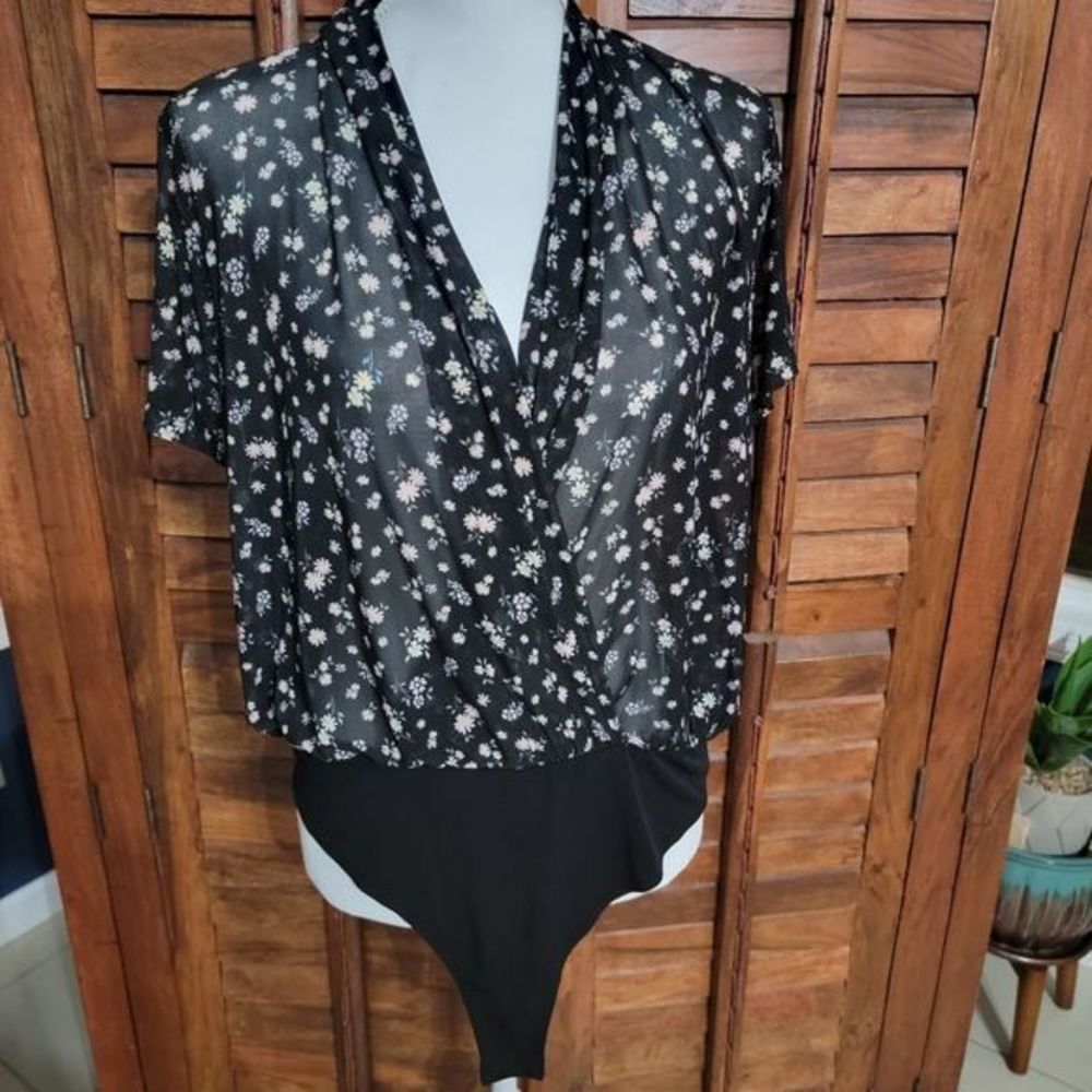 LeRouge NWT bodysuit black sheer Floral short‎ sleeve wrap front size XL